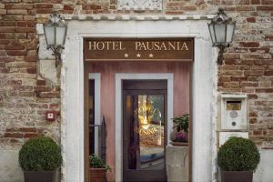 Hotel Pausania